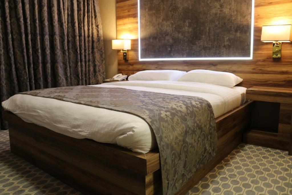 Marbes Hotel Kirklareli Ngoại thất bức ảnh